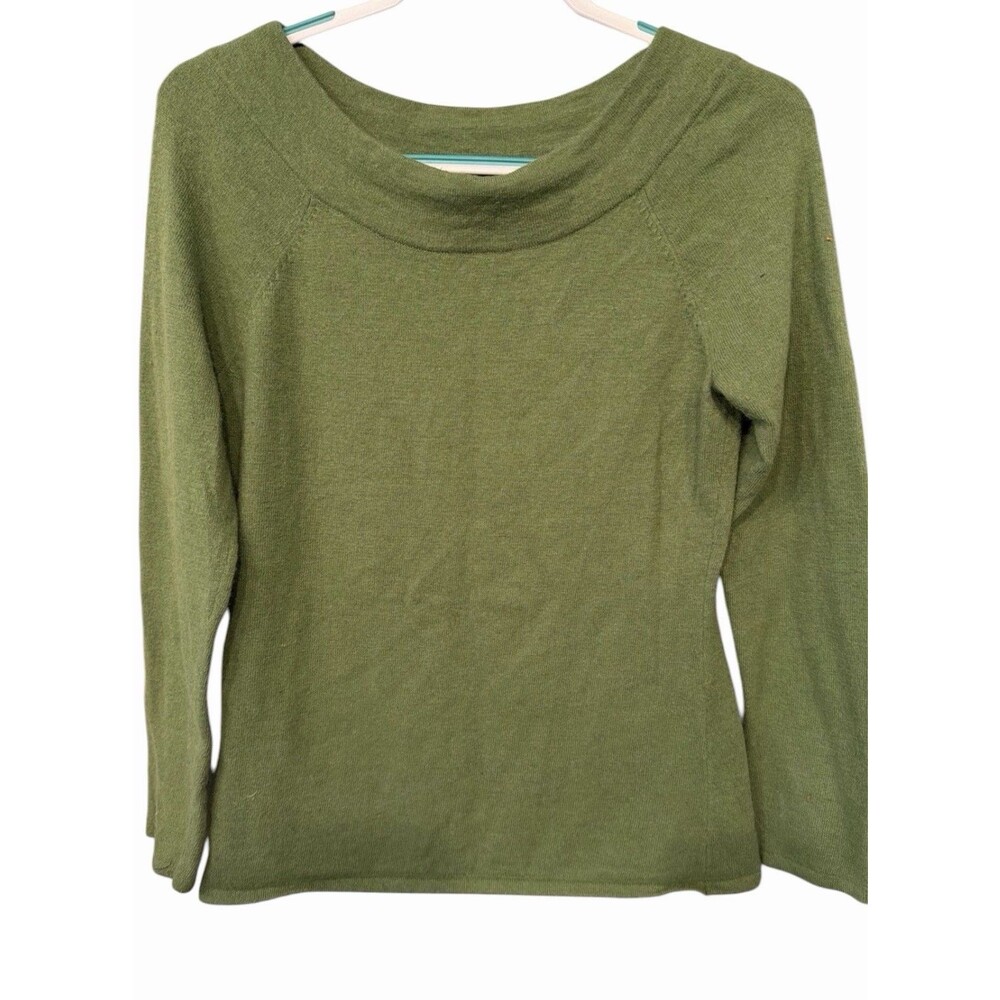 Susan Bristol Green Nylon Angora Wool Blend Sweater Green M Boat Neckline Chic